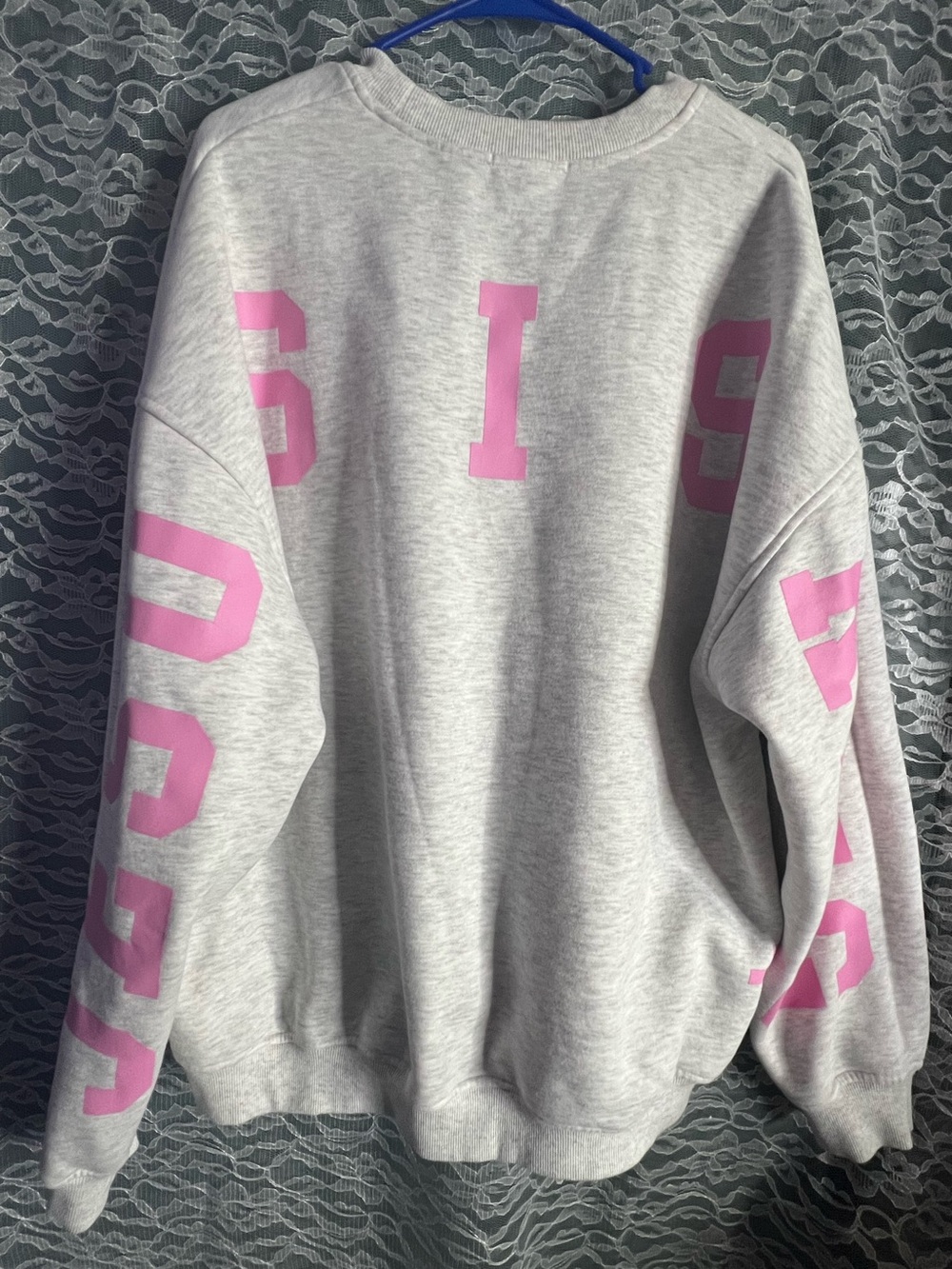 Altar’d State Jesus is King Women's Light Gray Sweatshirt with Pink Lettering XL